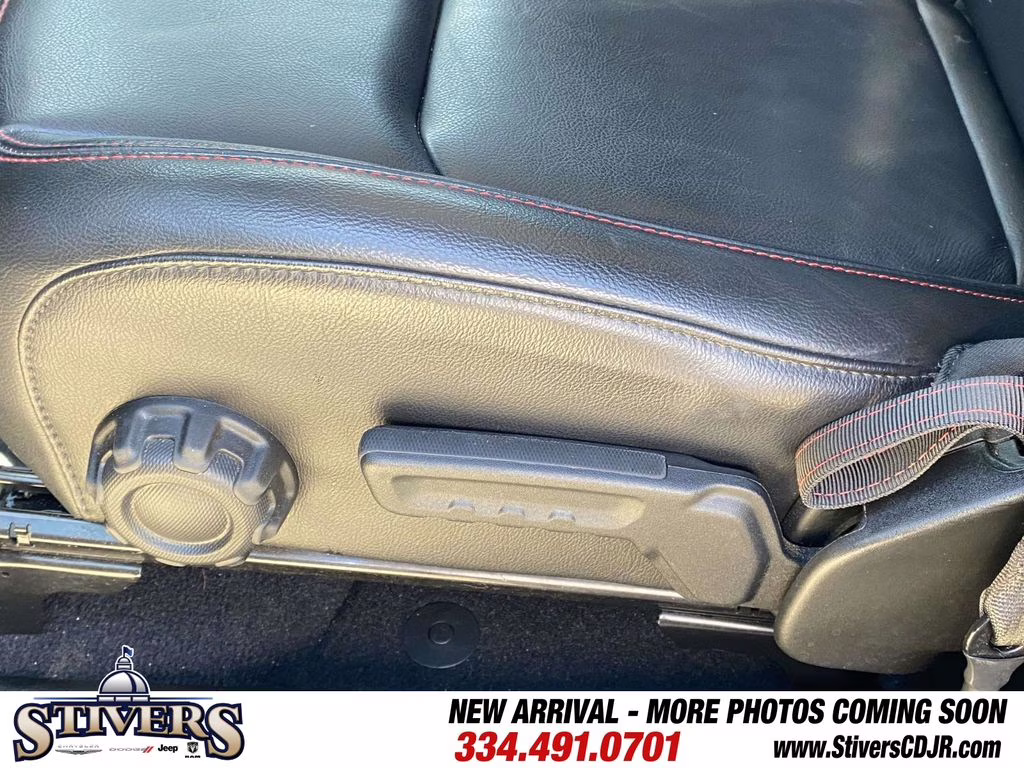 2022 Black Clearcoat Jeep Gladiator Rubicon 4X4 Truck