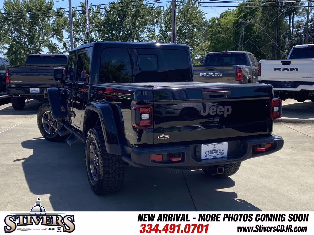 2022 Black Clearcoat Jeep Gladiator Rubicon 4X4 Truck