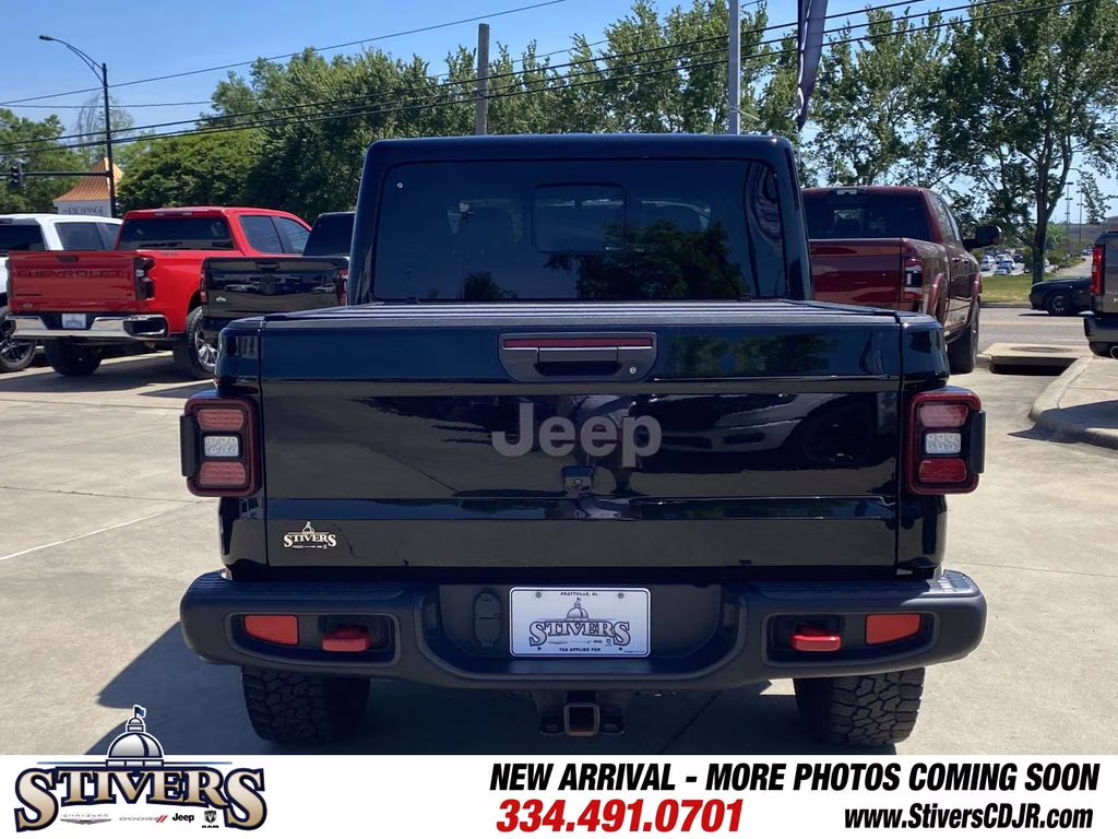 2022 Black Clearcoat Jeep Gladiator Rubicon 4X4 Truck