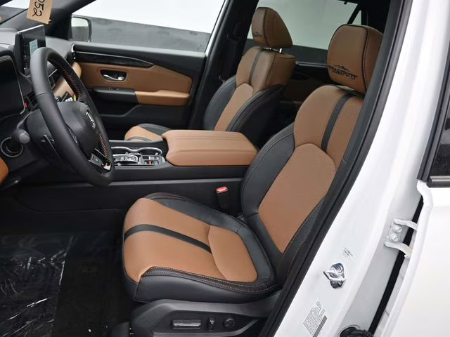 2026 Platinum White Pearl Honda Passport TrailSport Elite Blackout AWD SUV