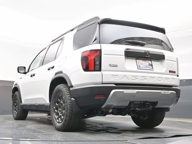 2026 Platinum White Pearl Honda Passport TrailSport Elite Blackout AWD SUV