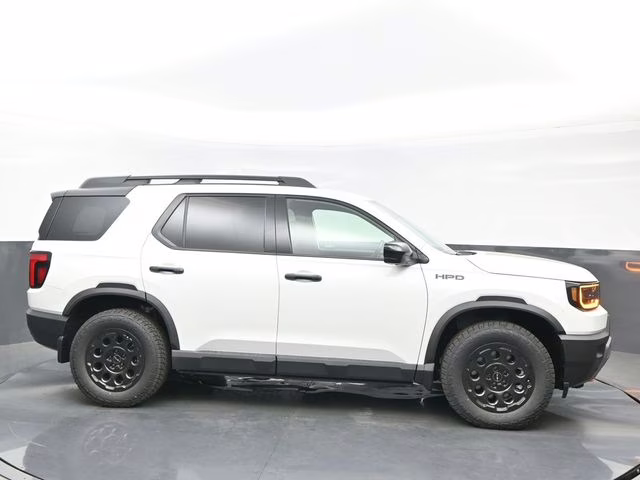 2026 Platinum White Pearl Honda Passport TrailSport Elite Blackout AWD SUV
