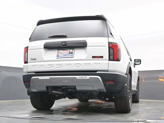 2026 Platinum White Pearl Honda Passport TrailSport Elite Blackout AWD SUV