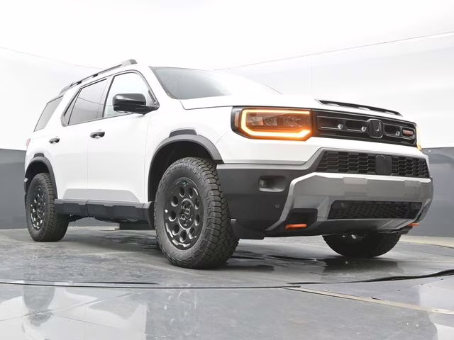 2026 Platinum White Pearl Honda Passport TrailSport Elite Blackout AWD SUV