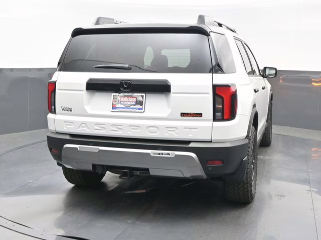 2026 Platinum White Pearl Honda Passport TrailSport Elite Blackout AWD SUV