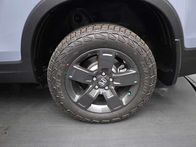 2026 Sonic Gray Pearl Honda Ridgeline TrailSport AWD Truck