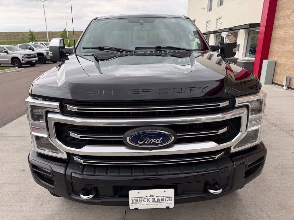 2022 Black Metallic Ford Super Duty F-250 SRW Platinum 4X4 Truck