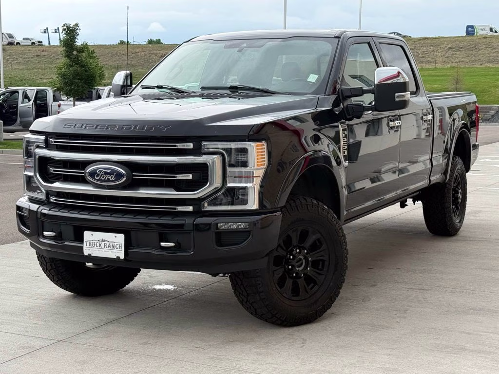 2022 Black Metallic Ford Super Duty F-250 SRW Platinum 4X4 Truck