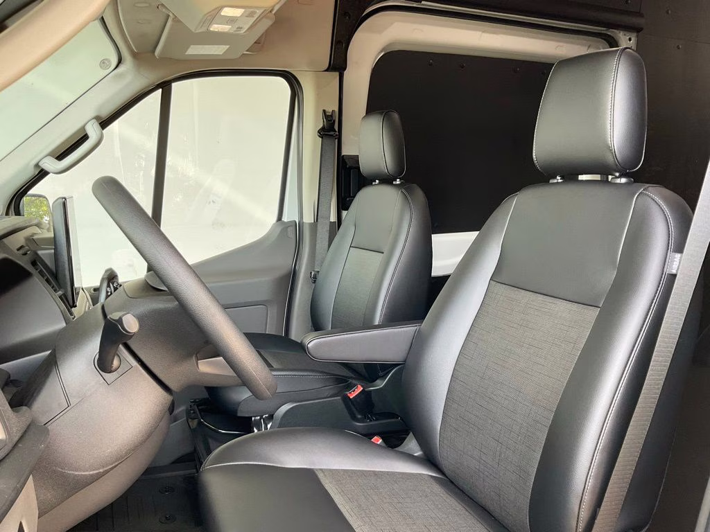 2026 Oxford White Ford Transit-350 Base RWD Van