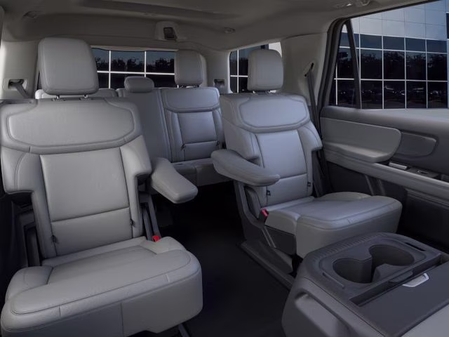 2026 Glacier Gray Metallic Tri-Coat Ford Expedition Active RWD SUV