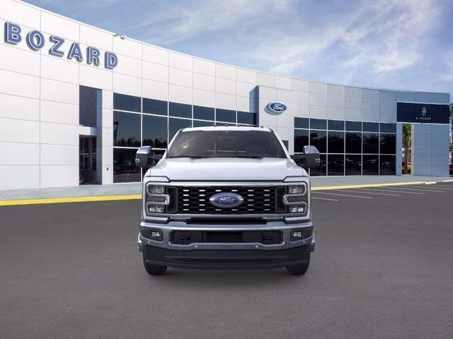 2026 Star White Metallic Tri-Coat Ford Super Duty F-350 DRW Lariat DRW 4X4 Truck