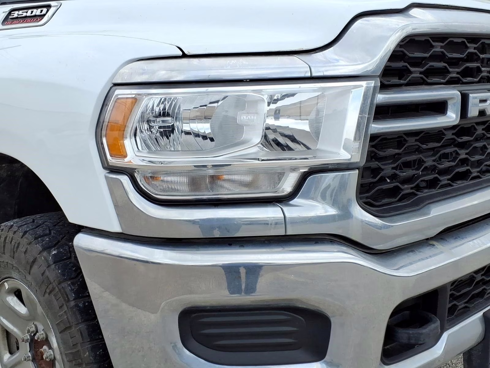 2022 Bright White Clearcoat Ram 3500 Tradesman 4X4 Truck