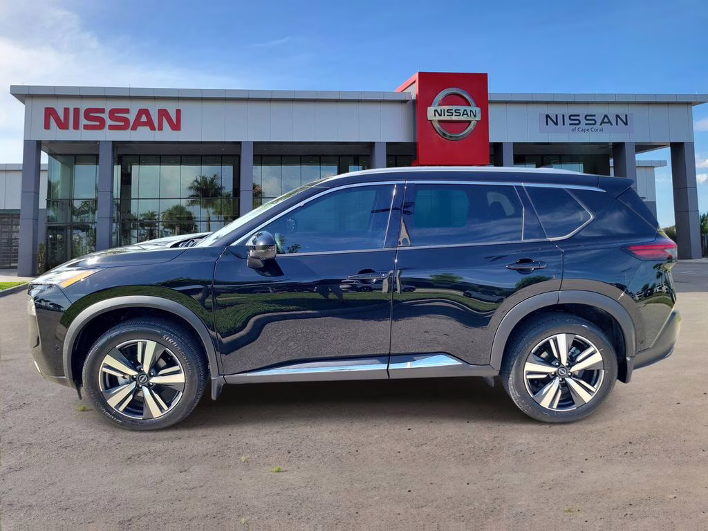 2023 Super Black Nissan Rogue SL FWD SUV