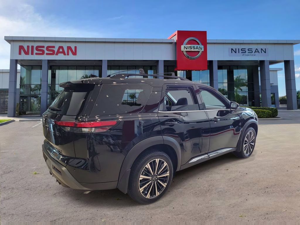 2026 Super Black Nissan Pathfinder Platinum FWD SUV