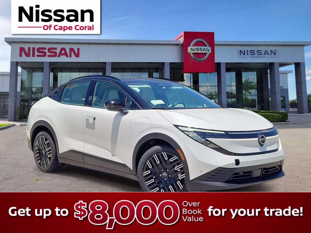 2026 Everest White Pearl/Black Nissan LEAF PLATINUM+ FWD SUV