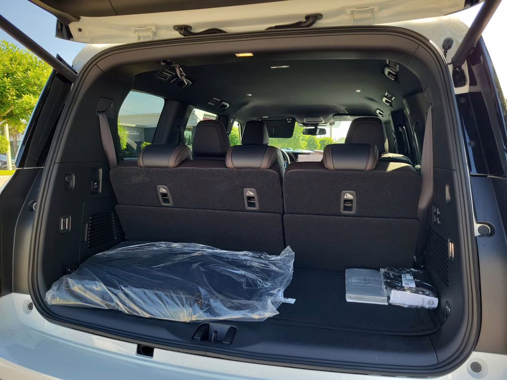 2026 Aspen White Tricoat Nissan Armada SL RWD SUV