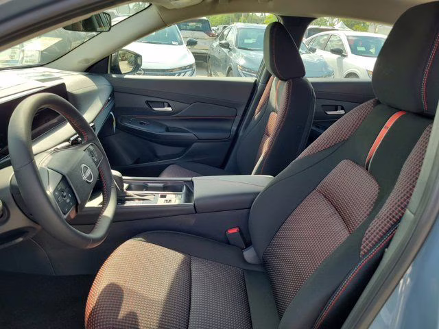 2026 Atlantic Gray/Super Black Nissan Sentra SR FWD Sedan