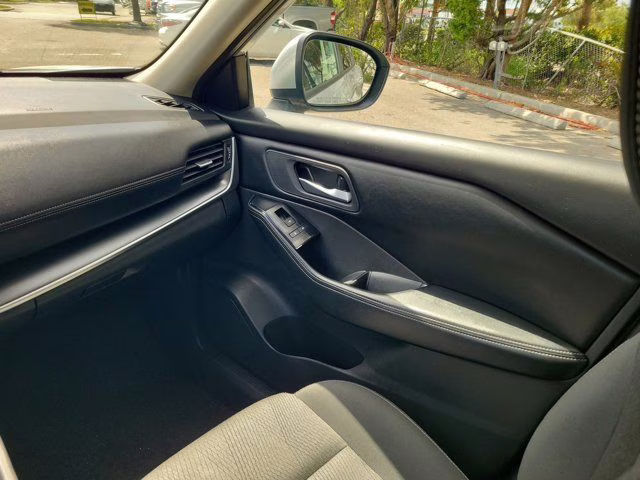 2025 Brilliant Silver Metallic Nissan Rogue SV FWD SUV