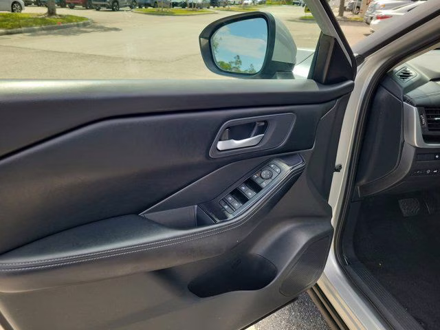 2025 Brilliant Silver Metallic Nissan Rogue SV FWD SUV