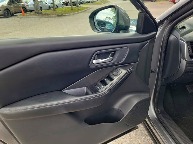 2025 Gun Metallic Nissan Rogue SV FWD SUV