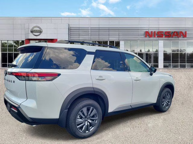 2026 Everest White Pearl Tricoat Nissan Pathfinder SV FWD SUV