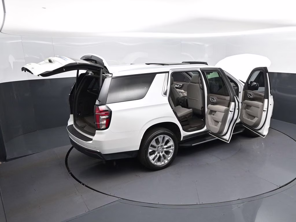 2022 Pearl Chevrolet Tahoe LT 4X4 SUV