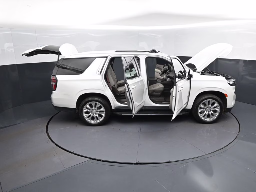 2022 Pearl Chevrolet Tahoe LT 4X4 SUV
