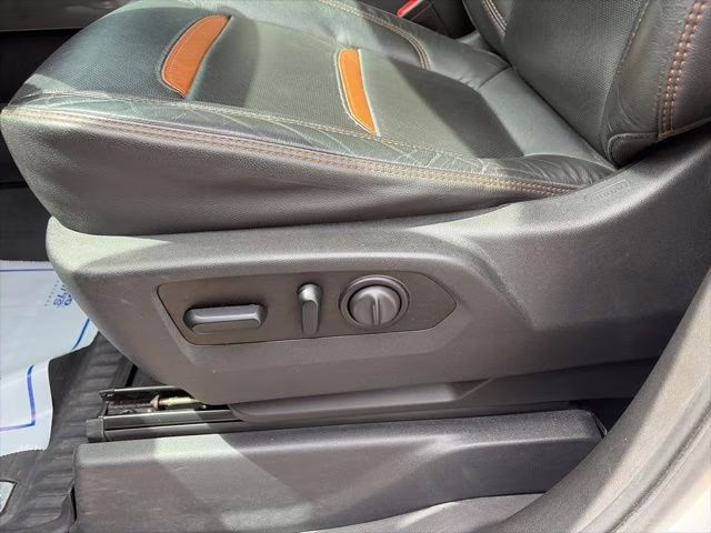 2021 Summit White GMC Sierra 1500 AT4 4X4 Truck