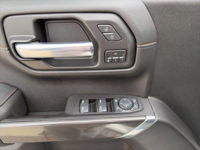 2021 Summit White GMC Sierra 1500 AT4 4X4 Truck