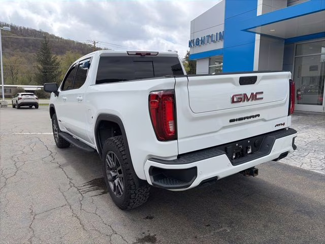 2021 Summit White GMC Sierra 1500 AT4 4X4 Truck
