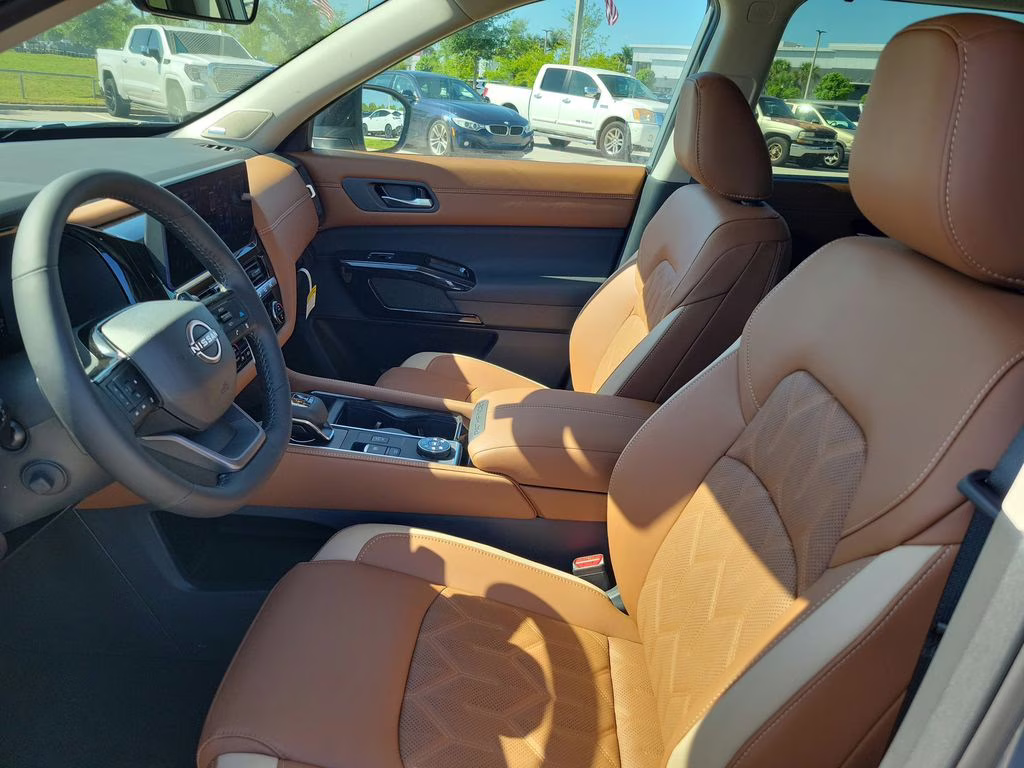 2026 Boulder Gray Pearl Nissan Pathfinder Platinum 4X4 SUV