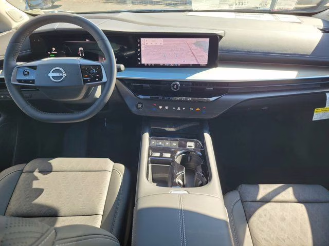 2026 Everest White Pearl Tricoat Nissan Murano Platinum AWD SUV