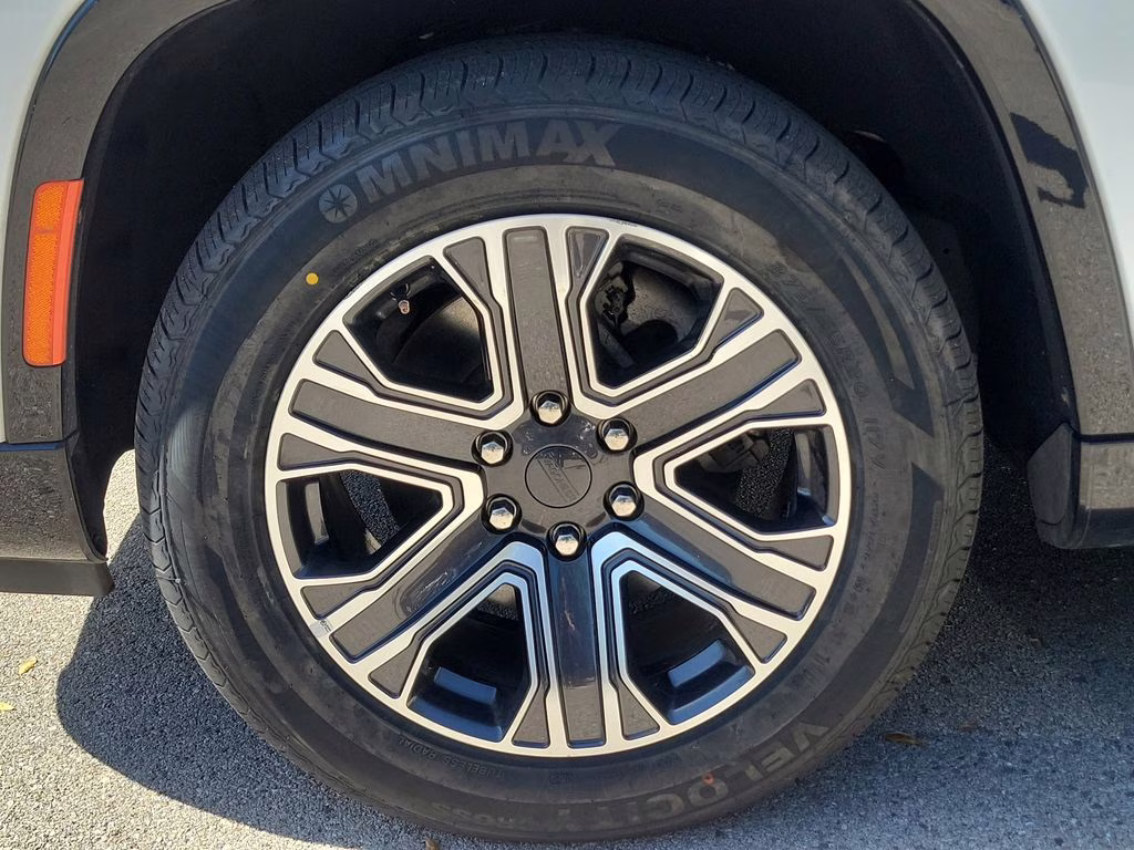 2024 Bright White Clearcoat Jeep Wagoneer Series II 4X4 SUV