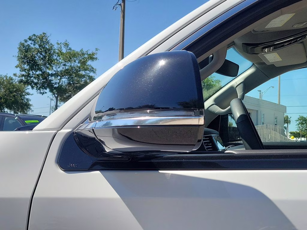 2024 Bright White Clearcoat Jeep Wagoneer Series II 4X4 SUV