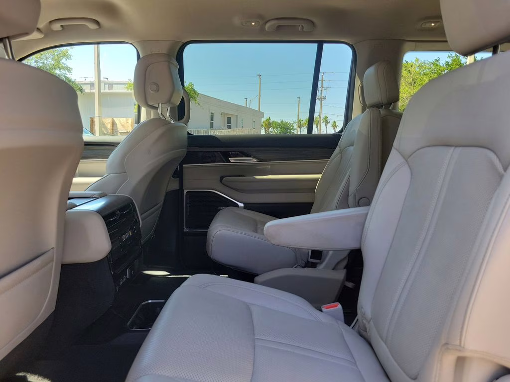 2024 Bright White Clearcoat Jeep Wagoneer Series II 4X4 SUV