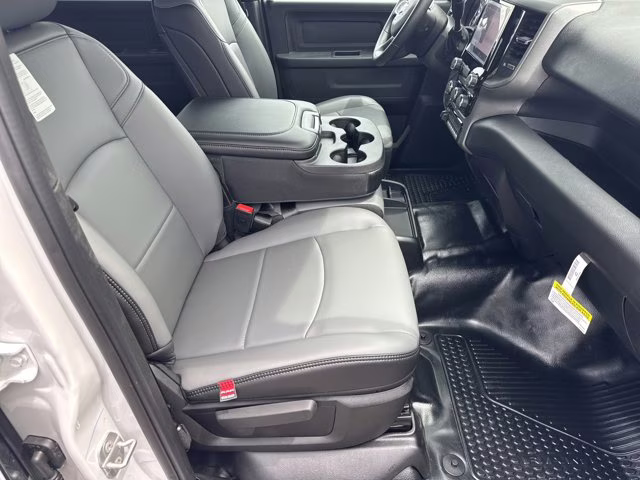 2026 Bright White Clearcoat Ram 2500 Tradesman 4X4 Truck