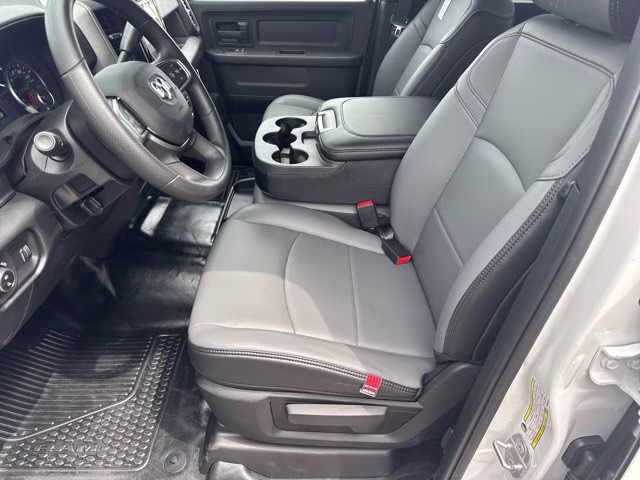 2026 Bright White Clearcoat Ram 2500 Tradesman 4X4 Truck