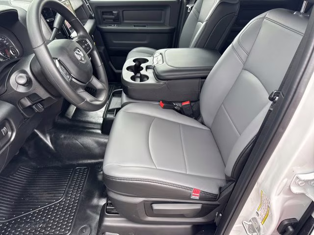 2026 Bright White Clearcoat Ram 2500 Tradesman 4X4 Truck