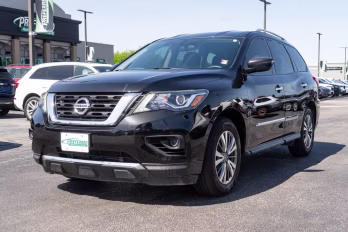 2019 Magnetic Black Pearl Nissan Pathfinder S FWD SUV