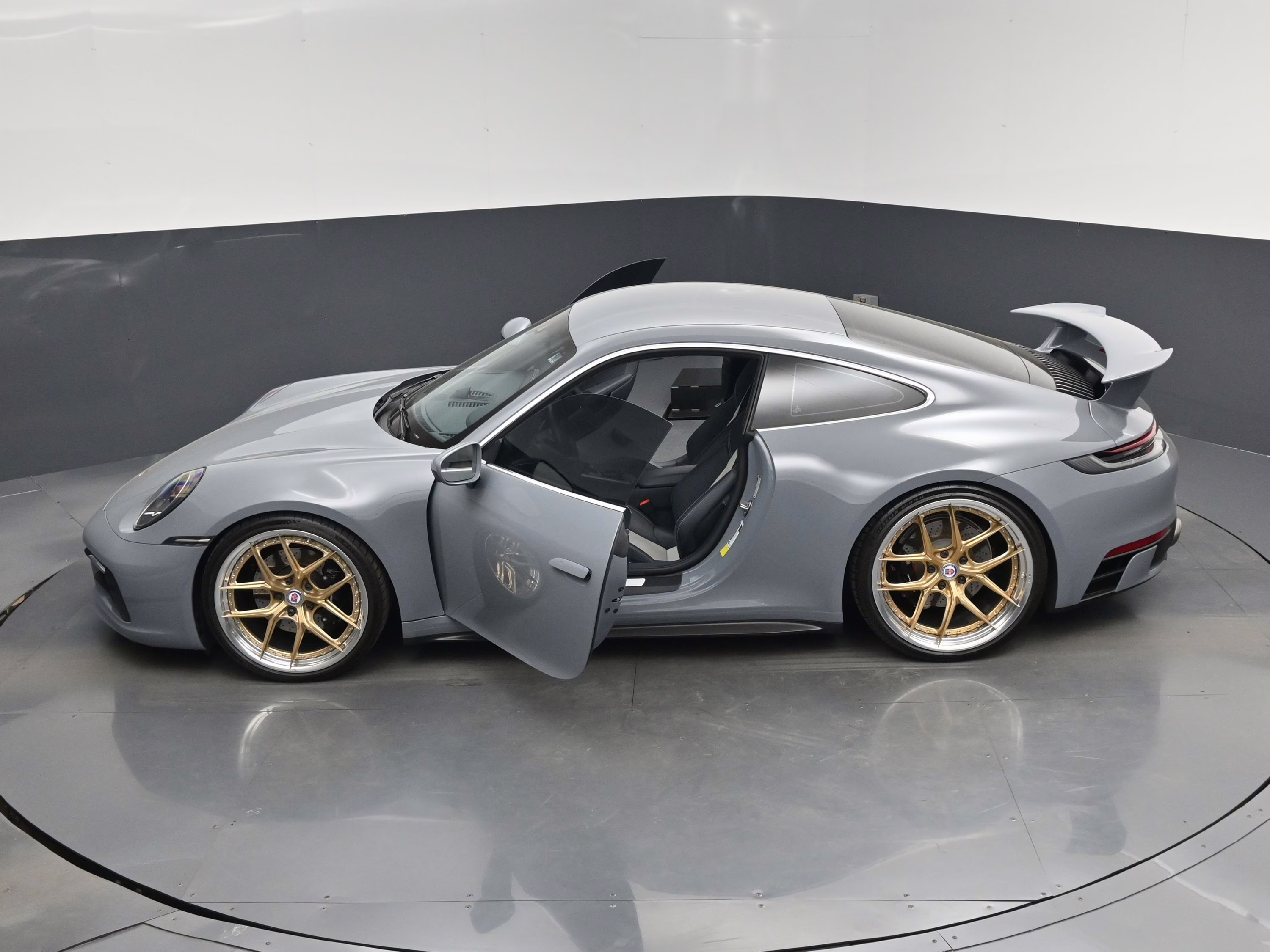 2024 Arctic Grey Porsche 911 Carrera S RWD Coupe