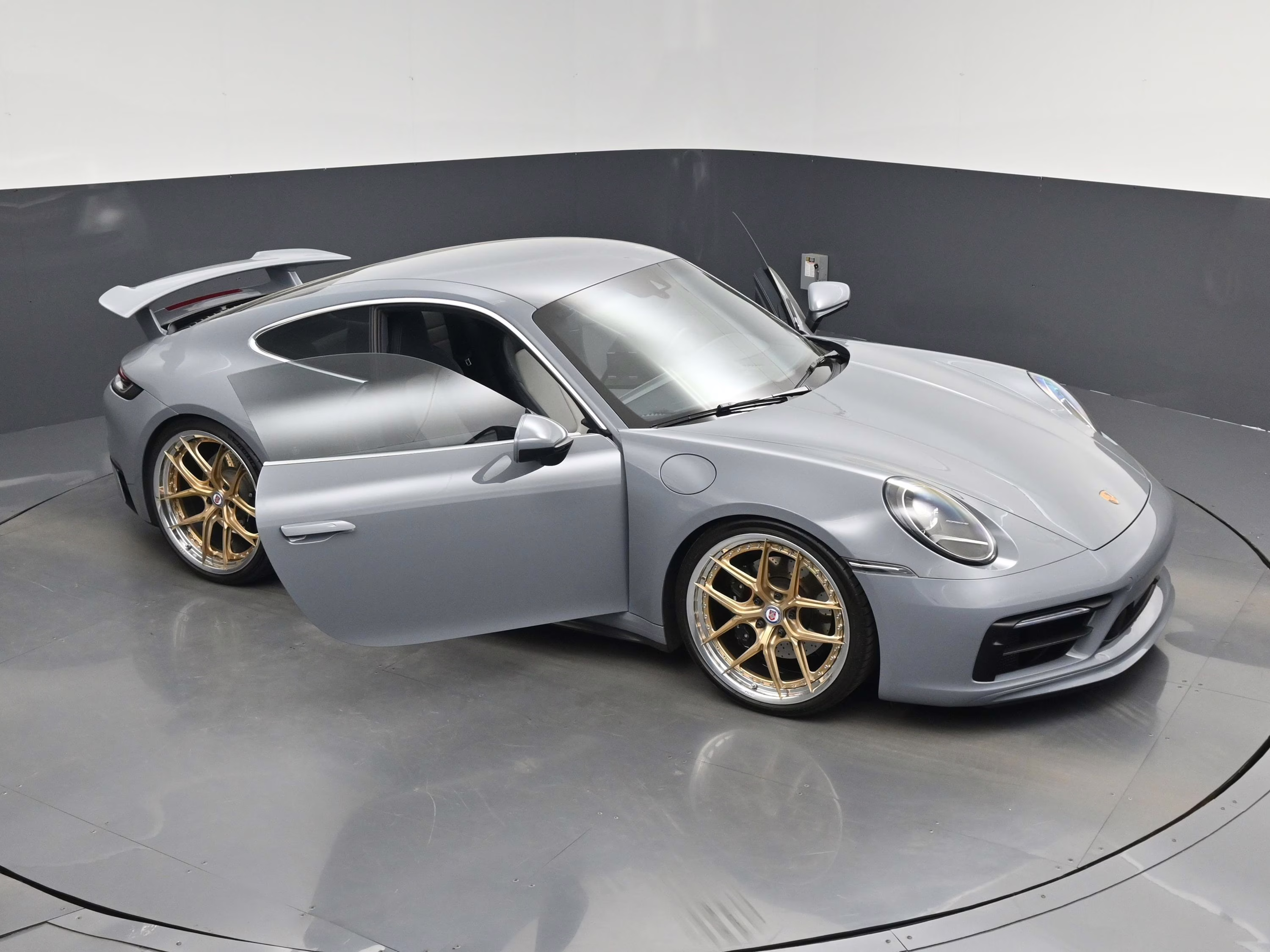 2024 Arctic Grey Porsche 911 Carrera S RWD Coupe