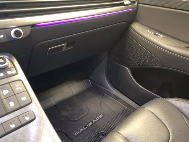 2025 Typhoon Silver Hyundai Palisade Limited AWD SUV