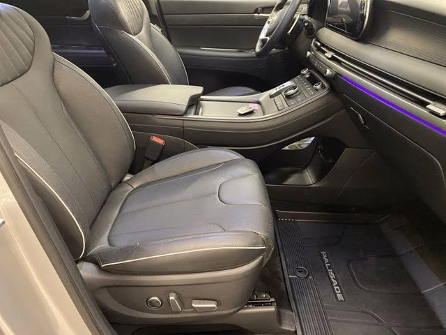 2025 Typhoon Silver Hyundai Palisade Limited AWD SUV