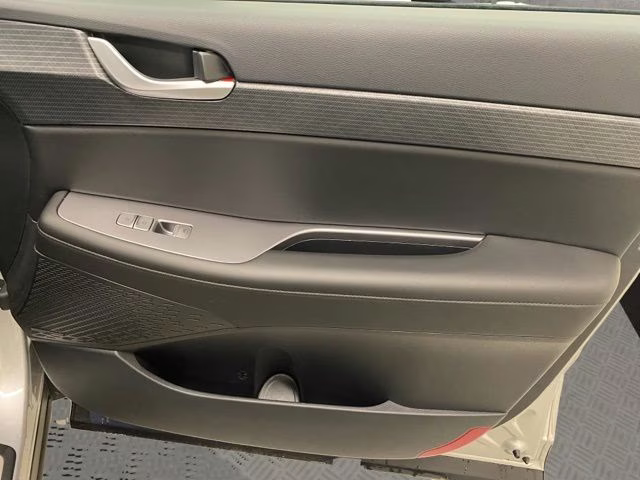 2025 Typhoon Silver Hyundai Palisade Limited AWD SUV