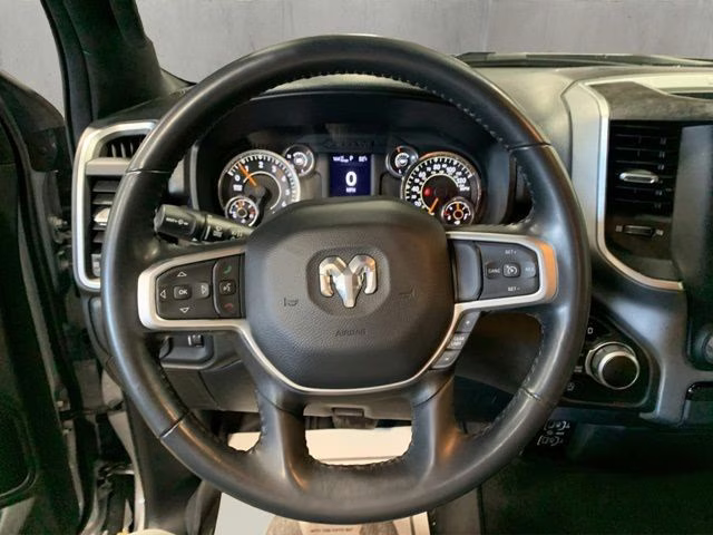 2022 Billet Silver Metallic Clearcoat Ram 1500 Big Horn/Lone Star 4X4 Truck