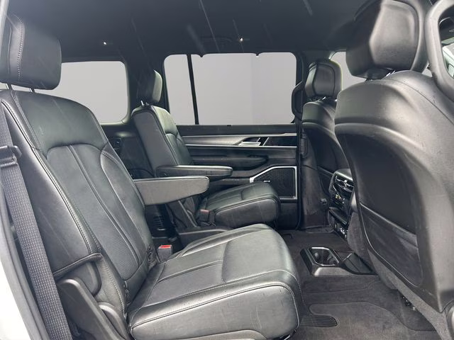 2025 Bright White Clearcoat Jeep Wagoneer L Series III 4X4 SUV