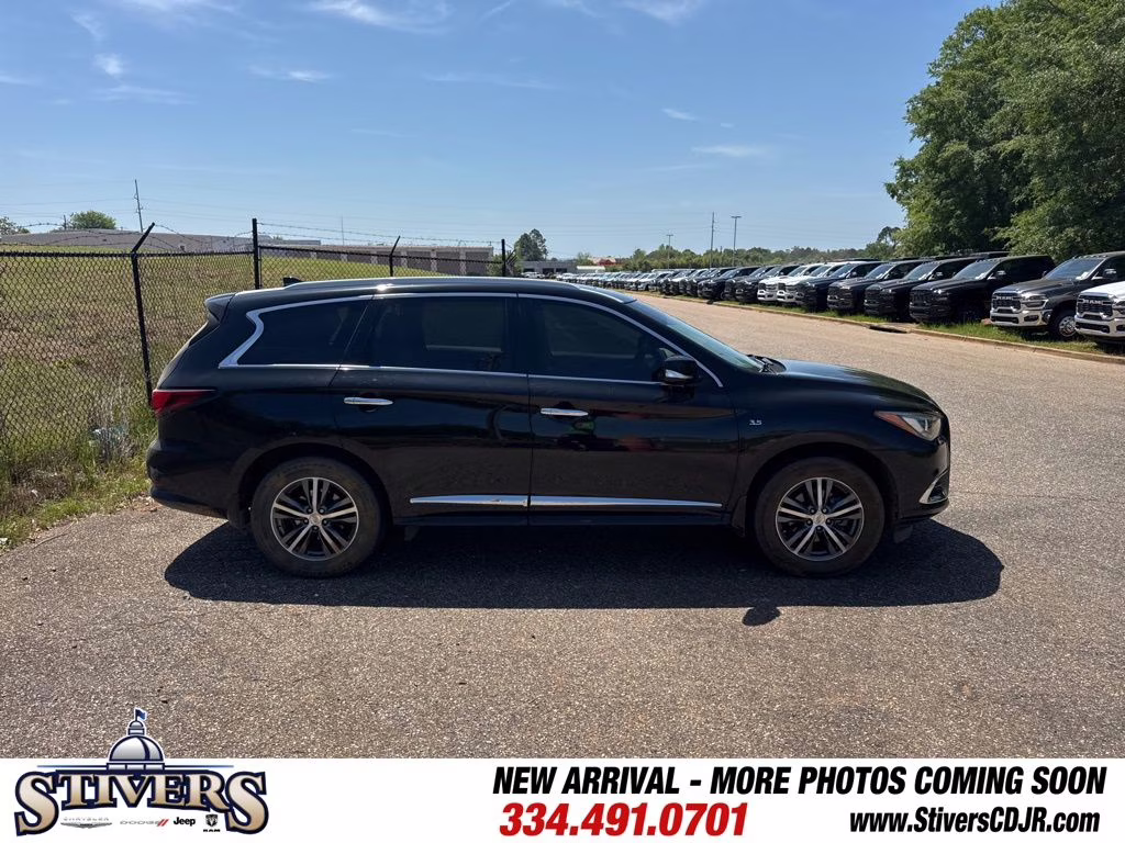 2019 Black Obsidian INFINITI QX60 LUXE FWD SUV