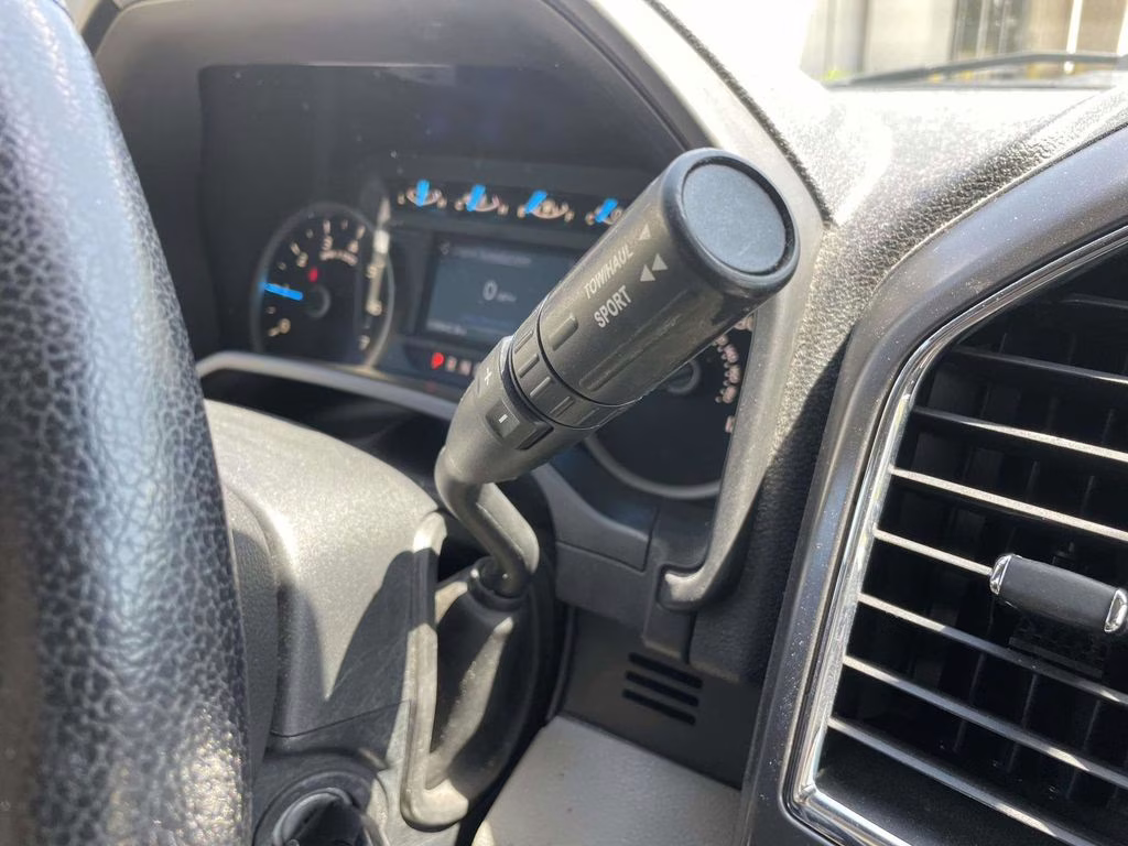 2016 Blue Jeans Metallic Ford F-150 XLT RWD Truck