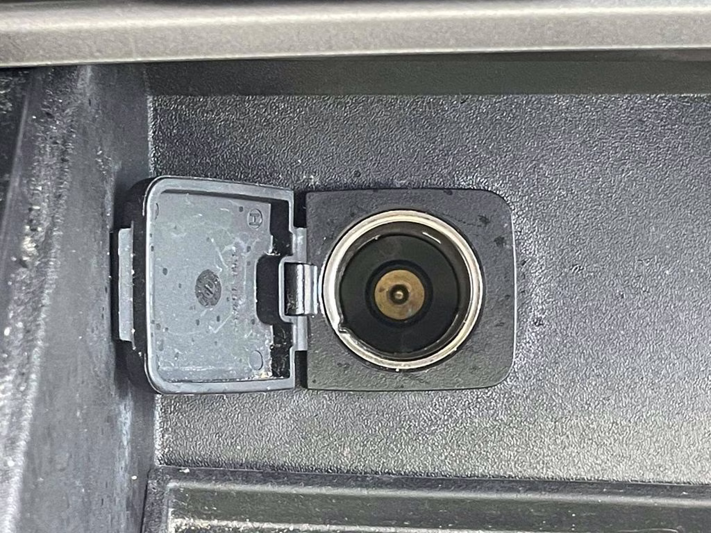 2016 Blue Jeans Metallic Ford F-150 XLT RWD Truck