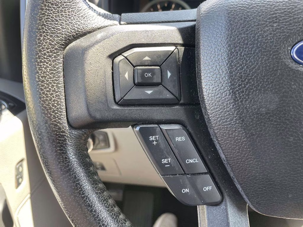 2016 Blue Jeans Metallic Ford F-150 XLT RWD Truck